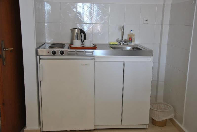 Filoxenia Hotel & Apartments Πόρος Εξωτερικό φωτογραφία